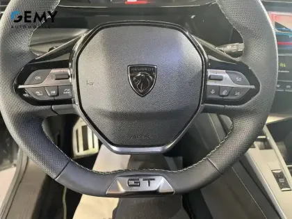 Photo 13 Peugeot 308  SW BlueHDi 130ch S&S EAT8