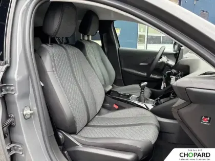 Photo 18 Peugeot 208  100 S&S BVM6