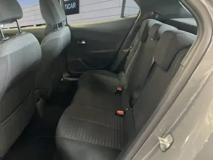 Photo 25 Peugeot 2008  PureTech 100 S&S BVM6