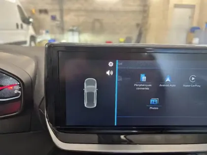 Photo 30 Peugeot 2008  PureTech 100 S&S BVM6