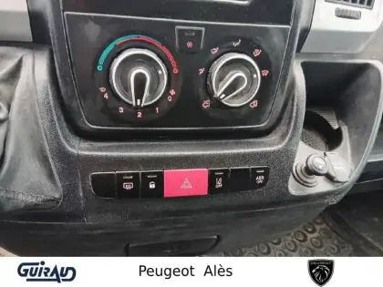 Photo 37 Peugeot Boxer  TOLE 330 L2H1 BLUEHDI 140 S&S