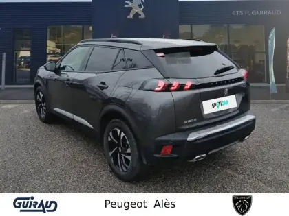 Photo 6 Peugeot 2008  PureTech 130 S&S BVM6