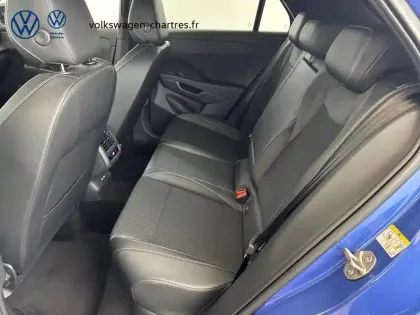 Photo 14 Volkswagen T-roc  1.5 eTSI EVO2 Hybrid 150 ch DSG7