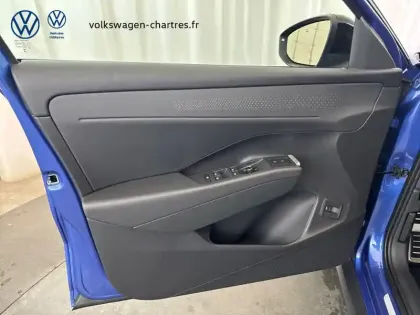 Photo 20 Volkswagen T-roc  1.5 eTSI EVO2 Hybrid 150 ch DSG7