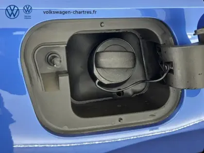 Photo 21 Volkswagen T-roc  1.5 eTSI EVO2 Hybrid 150 ch DSG7