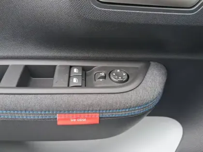 Photo 21 Citroën C3  Hybride 110 ch e-DCS6