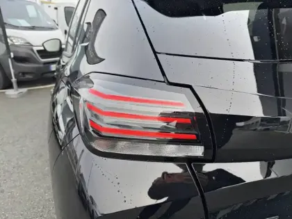 Photo 16 Peugeot 208  Hybrid 110 e-DCS6