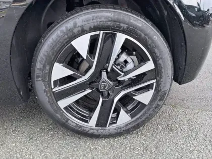 Photo 12 Peugeot 208  Hybrid 110 e-DCS6