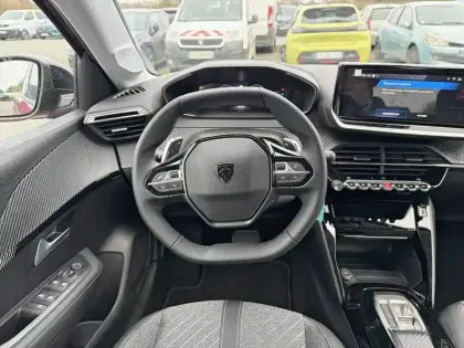 Photo 48 Peugeot 208  Hybrid 110 e-DCS6