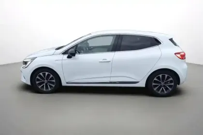 Photo 1 Renault Clio  E-Tech full hybrid 145