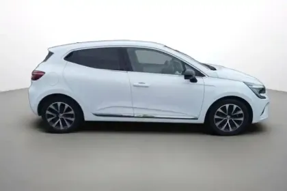 Photo 5 Renault Clio  E-Tech full hybrid 145