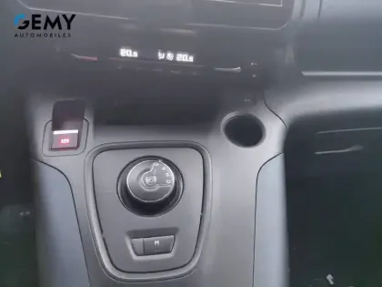 Photo 11 Peugeot Rifter  Standard PureTech 130 S&S EAT8