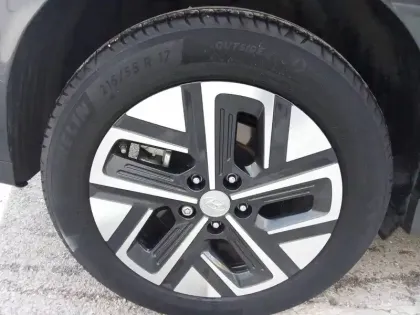 Photo 6 Hyundai Kona  Electrique 39 kWh - 136 ch