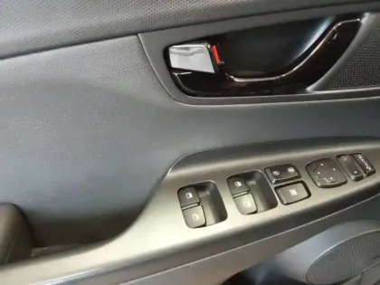 Photo 18 Hyundai Kona  1.6 GDi Hybrid