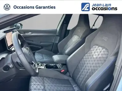 Photo 4 Volkswagen Golf  1.5 eTSI EVO2 150 DSG7