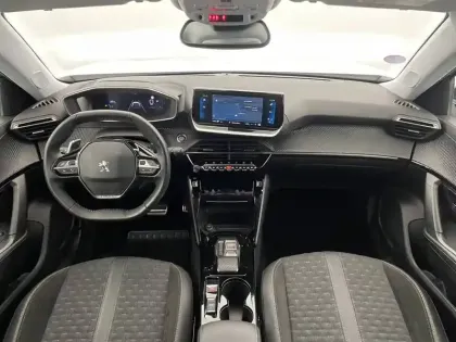 Photo 28 Peugeot 2008  PureTech 130 S&S EAT8