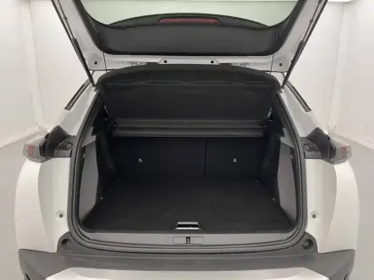 Photo 12 Peugeot 2008  PureTech 130 S&S EAT8