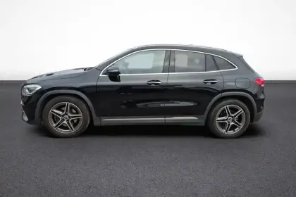 Photo 2 Mercedes GLA  200 d 8G-DCT