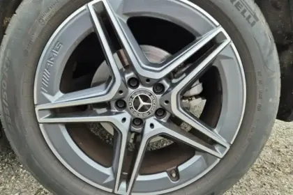 Photo 13 Mercedes GLA  200 d 8G-DCT