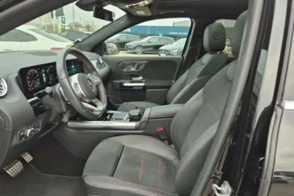 Photo 9 Mercedes GLA  200 d 8G-DCT