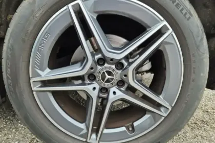 Photo 14 Mercedes GLA  200 d 8G-DCT