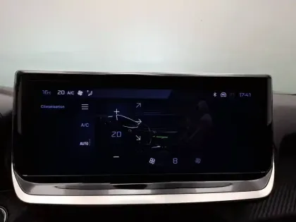 Photo 9 Peugeot 208  PureTech 100 S&S BVM6