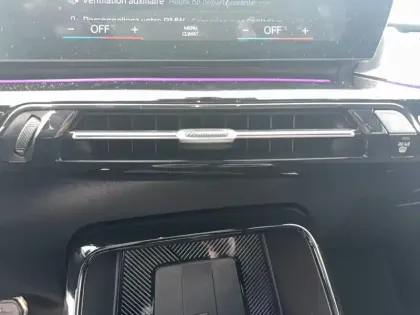 Photo 27 BMW X1  sDrive 18d 150ch DKG7