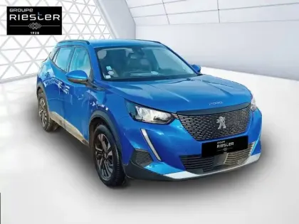 Photo 2 Peugeot 2008  PureTech 130 S&S EAT8