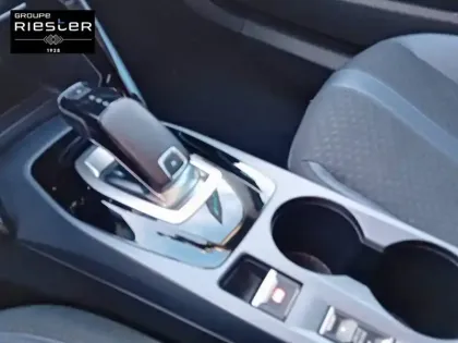 Photo 19 Peugeot 2008  PureTech 130 S&S EAT8