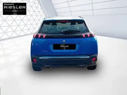 Photo 4 Peugeot 2008  PureTech 130 S&S EAT8