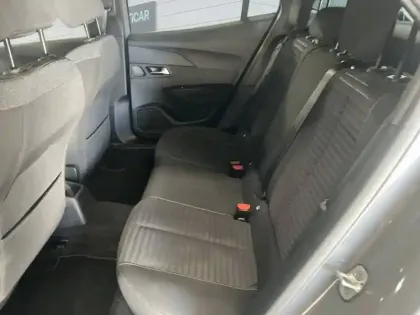 Photo 25 Peugeot 2008  PureTech 100 S&S BVM6