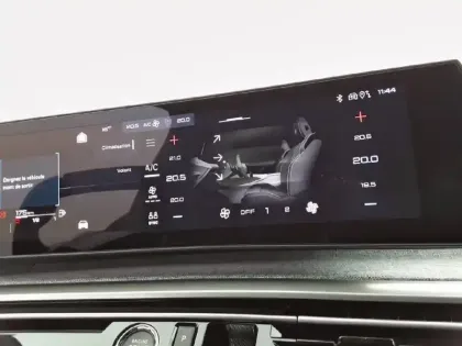 Photo 21 Peugeot 3008  Hybrid 145 e-DCS6