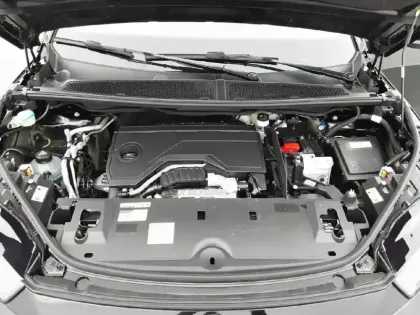 Photo 14 Peugeot 3008  Hybrid 145 e-DCS6