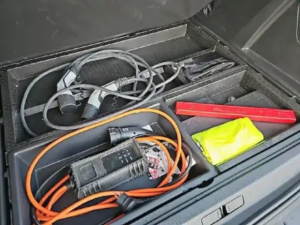 Photo 19 Peugeot 3008  Hybrid 225 e-EAT8