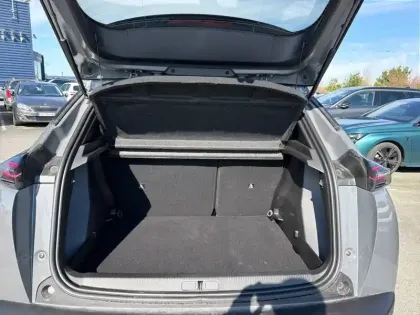 Photo 25 Peugeot 2008  Hybrid 145 e-DCS6