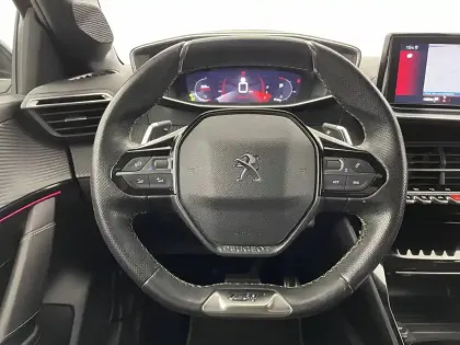 Photo 22 Peugeot 208  PureTech 130 S&S EAT8