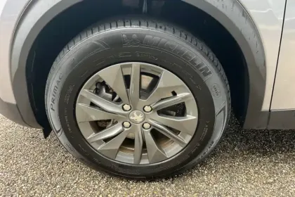 Photo 8 Peugeot 2008  Electrique 136 ch