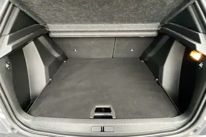 Photo 12 Peugeot 2008  Electrique 136 ch