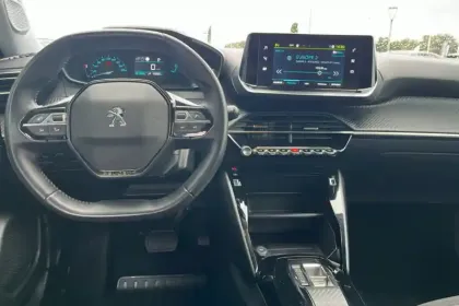 Photo 17 Peugeot 2008  Electrique 136 ch