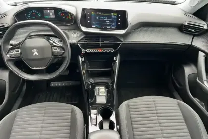 Photo 16 Peugeot 2008  Electrique 136 ch