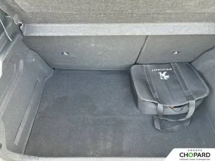 Photo 5 Peugeot 208  Electrique 50 kWh 136ch