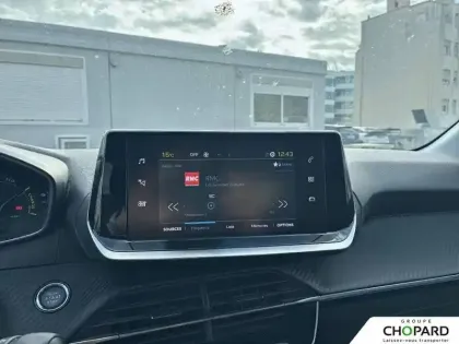 Photo 12 Peugeot 208  Electrique 50 kWh 136ch