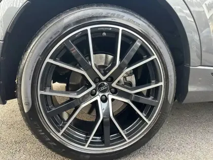 Photo 47 Audi Q8  50 TDI 286 Tiptronic 8 Quattro