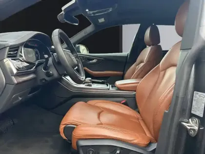 Photo 50 Audi Q8  50 TDI 286 Tiptronic 8 Quattro