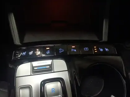 Photo 19 Hyundai Tucson  1.6 T-GDI 230 Hybrid BVA6