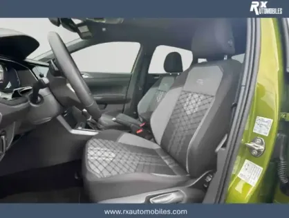 Photo 12 Volkswagen Taigo  1.0 TSI 116 DSG7