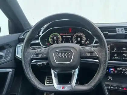 Photo 20 Audi Q3  Sportback 45 TFSIe  245 ch S tronic 6