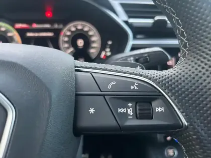 Photo 13 Audi Q3  Sportback 45 TFSIe  245 ch S tronic 6