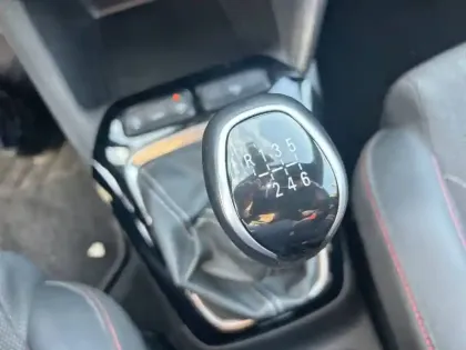 Photo 13 Opel Corsa  1.2 Turbo 100 ch BVM6