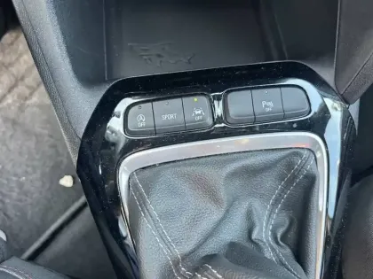 Photo 19 Opel Corsa  1.2 Turbo 100 ch BVM6